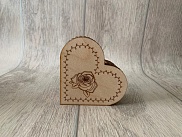 Резка фанеры лазером